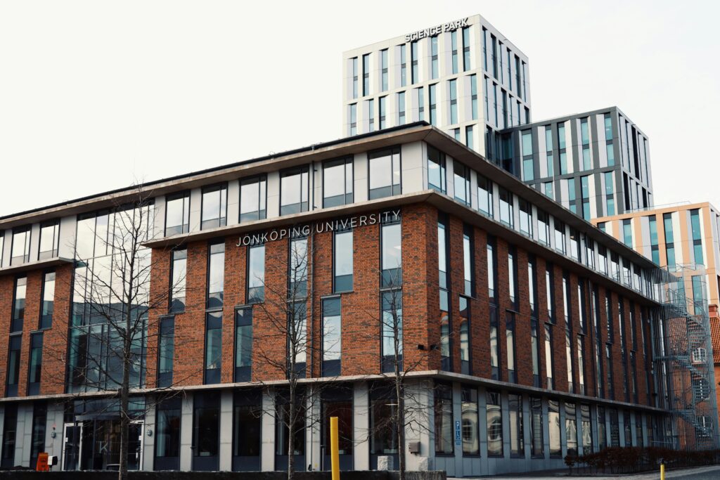 A contemporary view of Jönköping University in Sweden, featuring modern architectural design.